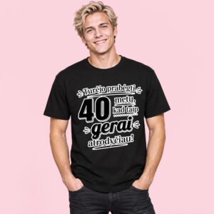 turėjo prabėgti 40m